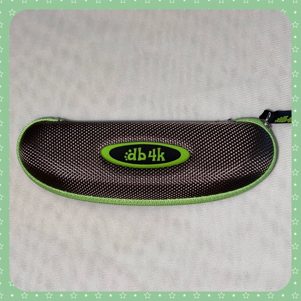 New db4k Glasses Case